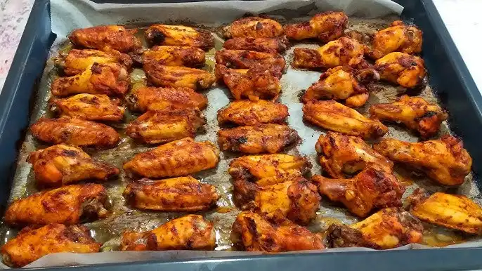 Fırında Kızarmış Tavuk Kanat